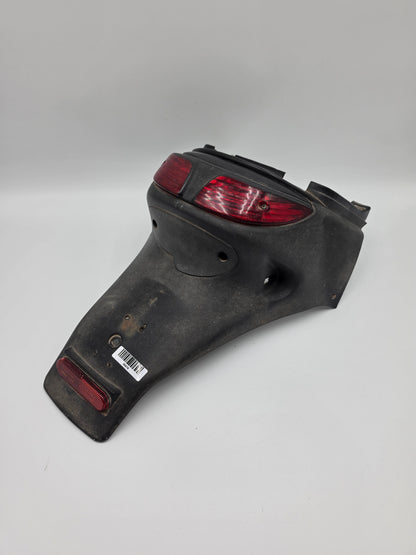 Peugeot Trekker Schutzblech hinten inklusive Rücklicht
